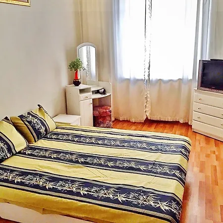 Appartamento Good On Nezavisimosti 83 Minsk